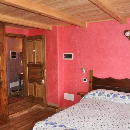 Grand Golliat Ristorante E Chambres D'hotes Kro *