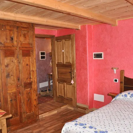 Grand Golliat Ristorante E Chambres D'hotes Saint-Rhemy-En-Bosses