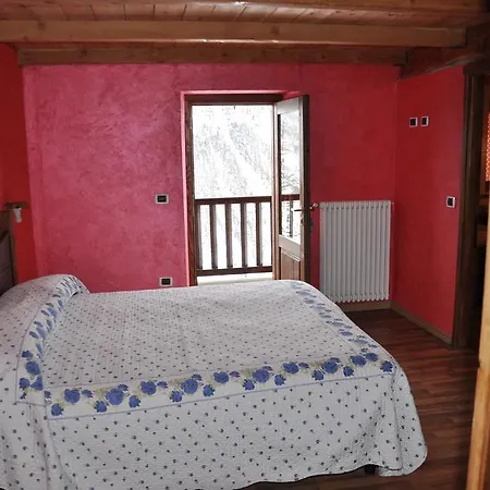 Grand Golliat Ristorante E Chambres D'hotes Kro
