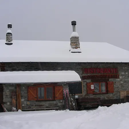 Grand Golliat Ristorante E Chambres D'hotes Kro Saint-Rhemy-En-Bosses